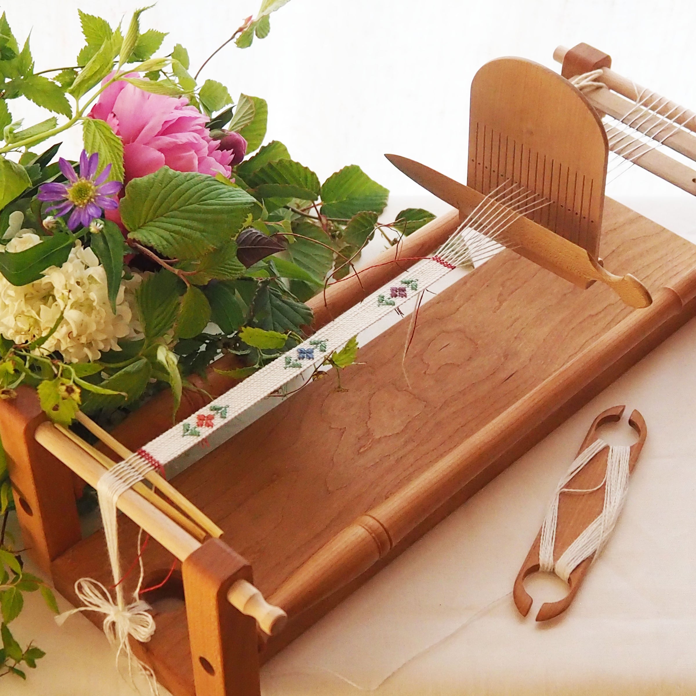 リボン織り機セット　糸花生活研究所　最終値下げです 受注生産 リボン織り機 コンパクトルーム本体（整経動画解説付き